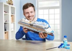 Revell Cruiser Ship AIDA