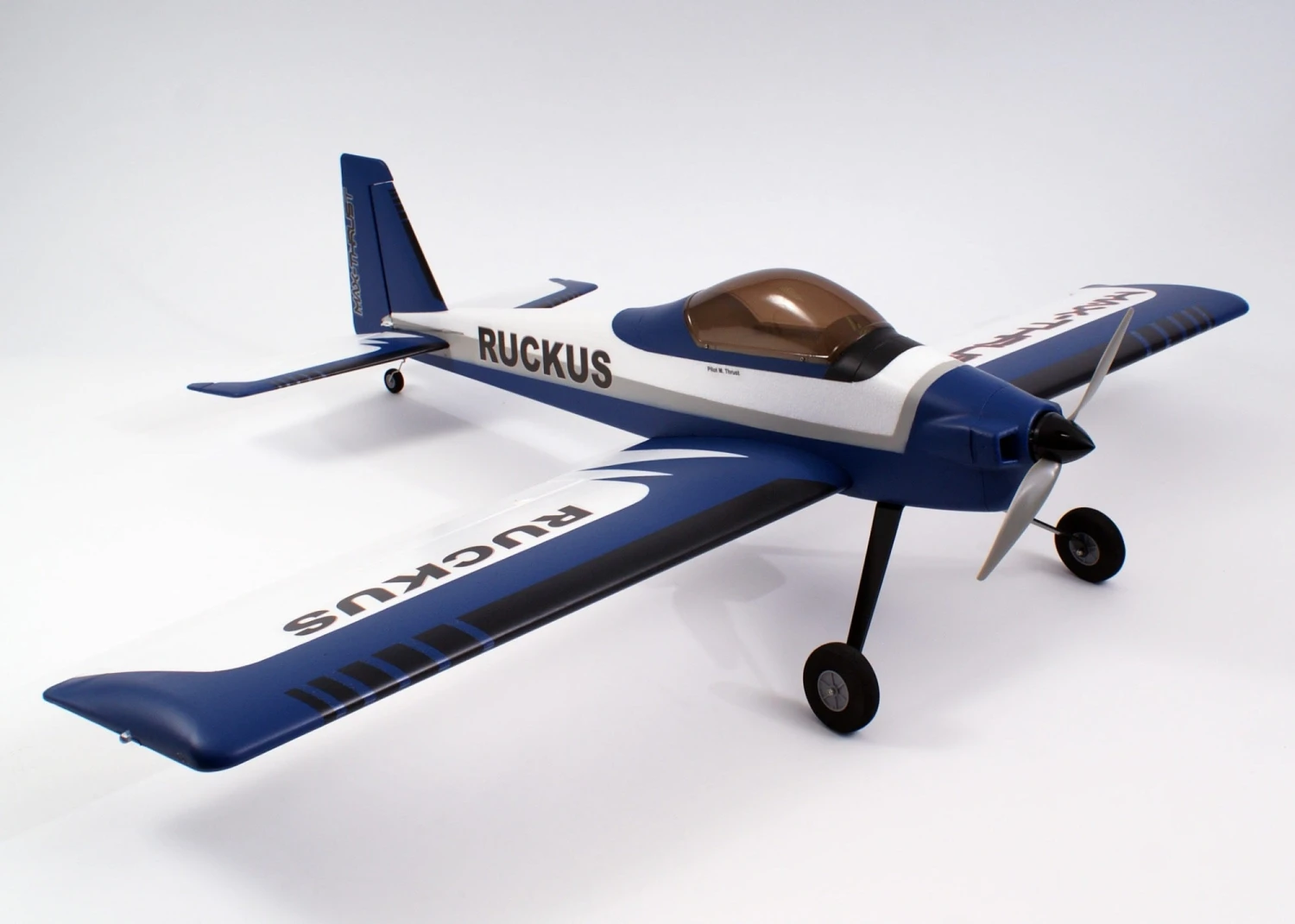Max Thrust Ruckus RTF - Blue (2.4GHz Radio And Battery)