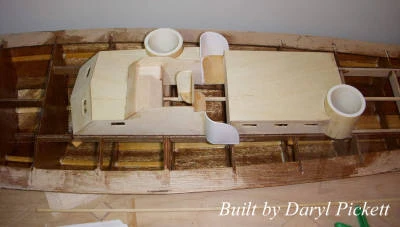 Dumas PT-109 U.S. Navy Boat Kit (1233) - Image 4