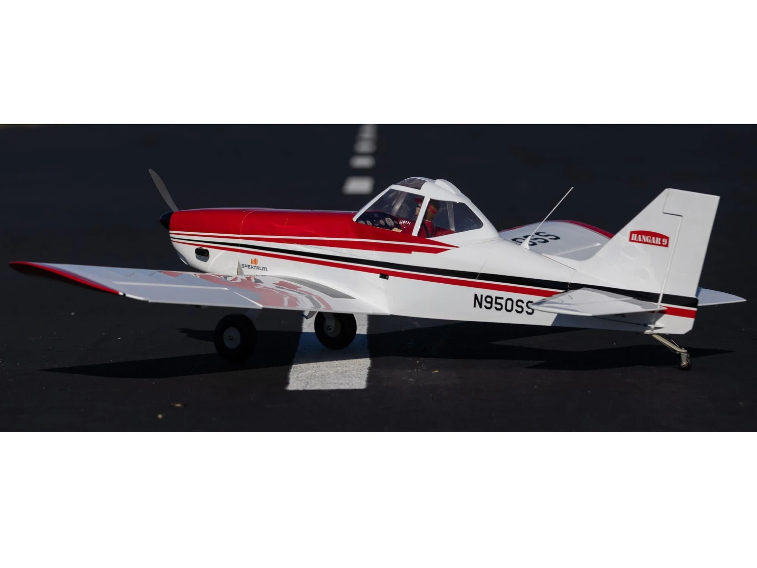 Hangar 9 Pawnee Brave 20cc ARF Model - Image 11