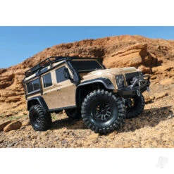 Traxxas TRX-4 Land Rover Defender 1:10 4X4 Electric Trail Crawler Sand (+ TQi 4-ch XL-5 HV Titan 550)
