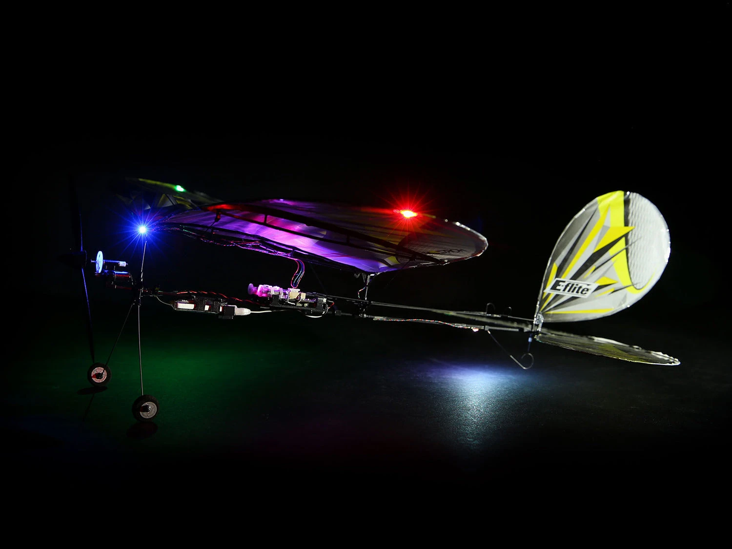 E-Flite UMX Night Vapor RTF A-EFLU1300 - Image 10