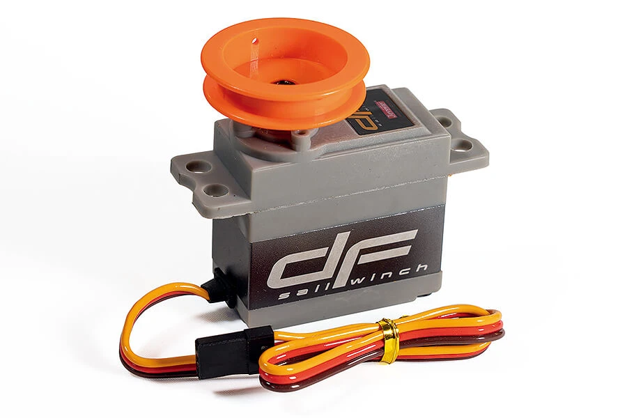 JOYSWAY DRAGON FLITE 95 V2 RACING SAILING YACHT RTR - Image 4