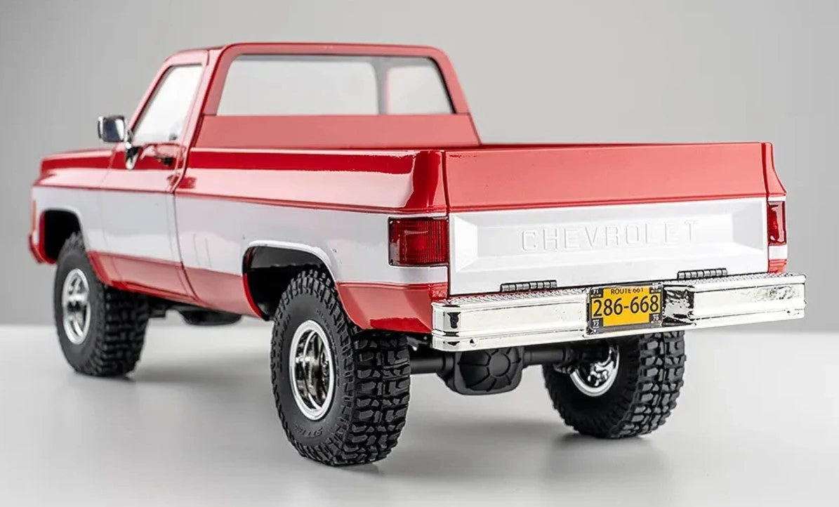 FMS Chevrolet K10 1/18th Ready To Run Scaler Truck - Image 5