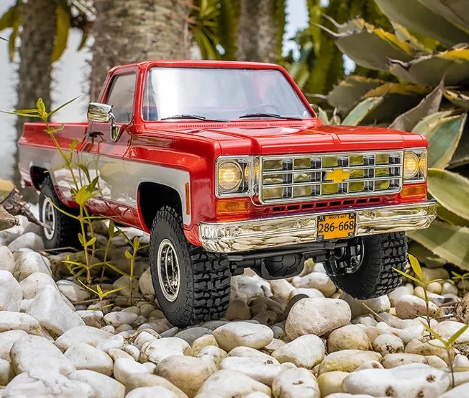 FMS Chevrolet K10 1/18th Ready To Run Scaler Truck - Image 17