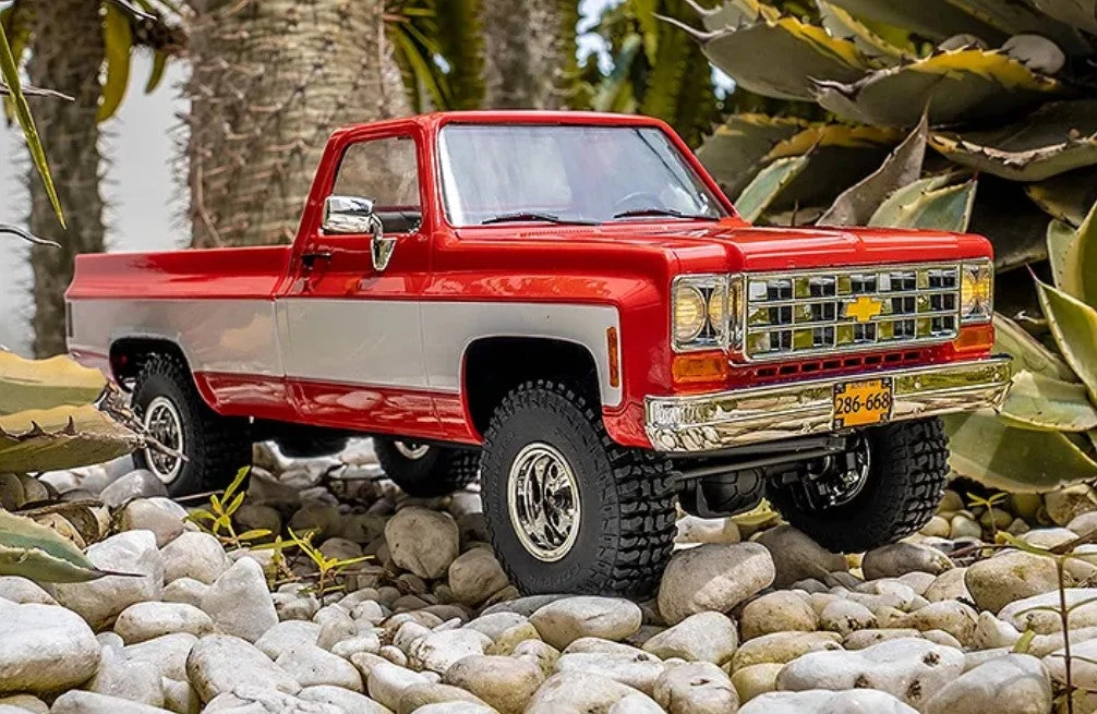 FMS Chevrolet K10 1/18th Ready To Run Scaler Truck - Image 15